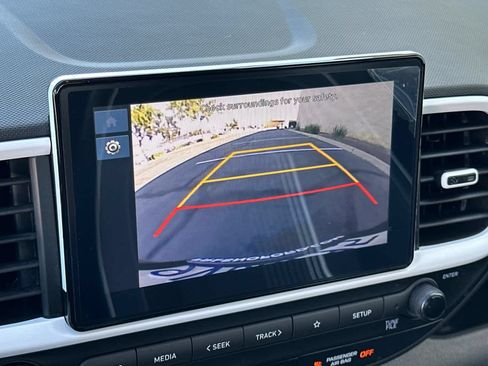 Used 2026 Hyundai Venue SEL FWD image 20