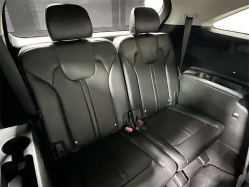 Certified 2024 Kia Sorento SX image 28