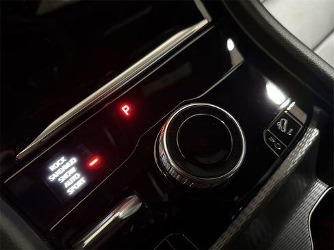 New 2025 Jeep Grand Cherokee Limited 4xe image 14