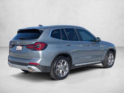Used 2024 BMW X3 xDrive30i w/ Premium Package image 5