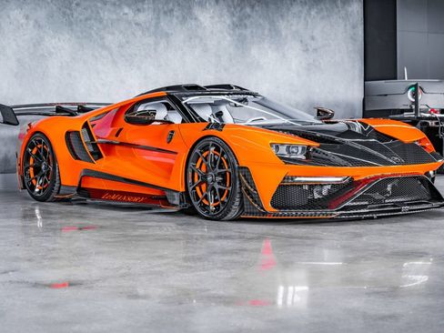 Used 2018 Ford GT RWD image 1