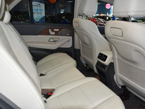 Used 2020 Mercedes-Benz GLE 350 4MATIC w/ 3rd Row Seat Package image 30