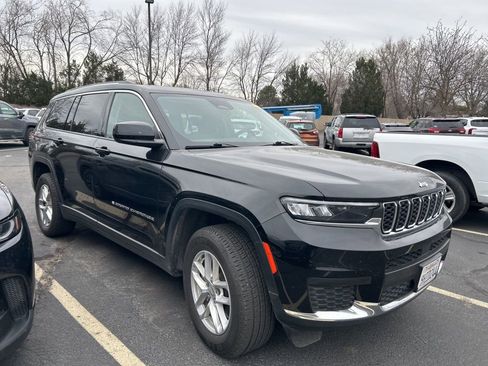 Used 2023 Jeep Grand Cherokee L Laredo image 18