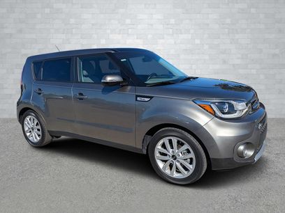 Used 2019 Kia Soul + w/ Primo Package
