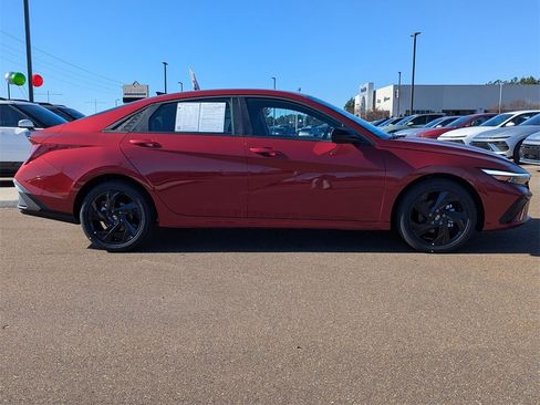 Certified 2026 Hyundai Elantra Sport image 3