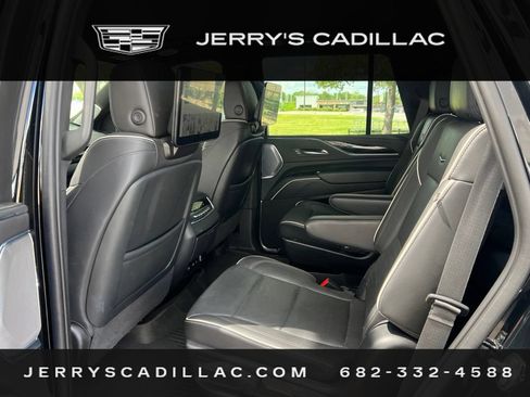 Used 2023 Cadillac Escalade Sport w/ LPO, ONYX Package AWD/4WD image 11