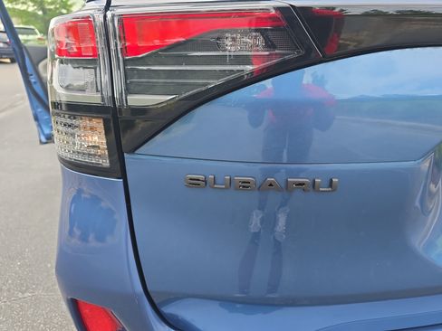 Used 2025 Subaru Forester Limited AWD/4WD image 35