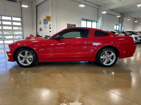 Used 2007 Ford Mustang GT Premium RWD image 5