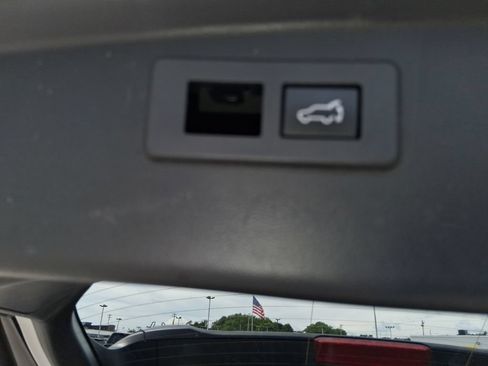 Used 2020 Subaru Outback Premium AWD/4WD image 31