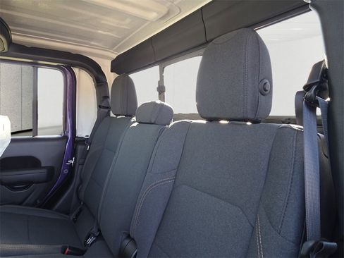 New 2026 Jeep Gladiator Sport image 7