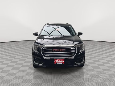 Certified 2024 GMC Terrain SLT image 35