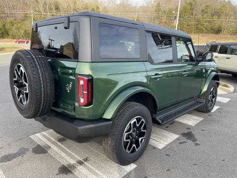 New 2025 Ford Bronco Outer Banks image 5