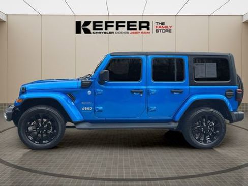 Used 2021 Jeep Wrangler Unlimited Sahara w/ Dual Top Group image 2