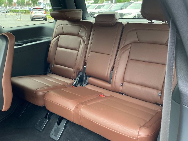 New 2027 Lincoln Navigator Reserve AWD/4WD image 8