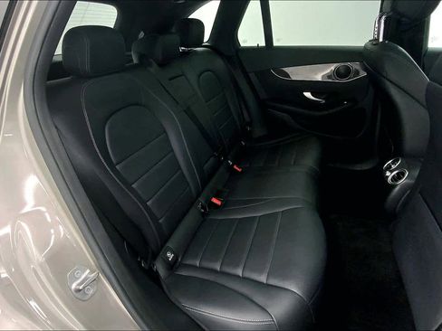 Used 2019 Mercedes-Benz GLC 300 image 19