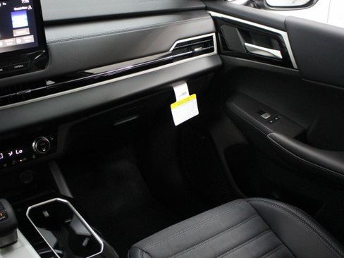 New 2026 Mitsubishi Outlander SE image 22