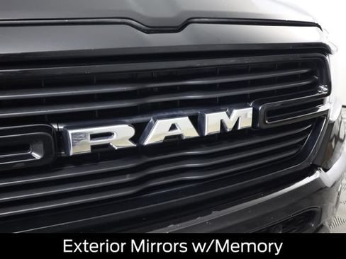 Used 2022 RAM 1500 Laramie w/ Sport Appearance Package AWD/4WD image 13