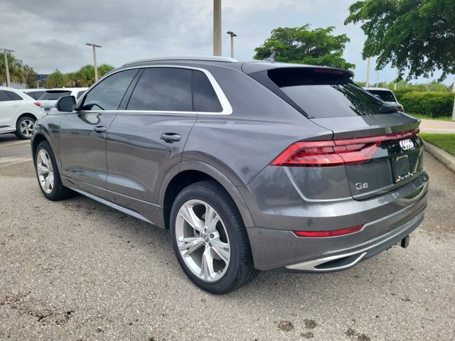 Used 2020 Audi Q8 Premium Plus w/ Premium Plus Package AWD/4WD image 5
