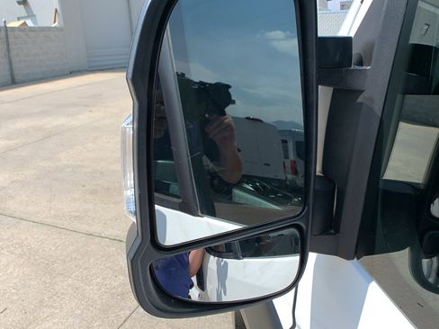 Used 2024 RAM ProMaster 2500 w/ Premium Convenience Group image 10