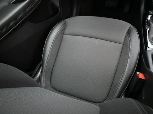 Used 2024 Buick Encore GX Preferred FWD image 13