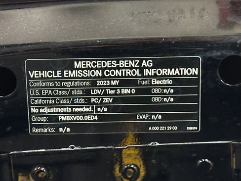 Used 2023 Mercedes-Benz EQB 250+ image 34