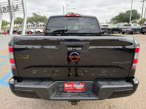 Used 2024 Nissan Frontier PRO-4X w/ Pro Convenience Package AWD/4WD image 6