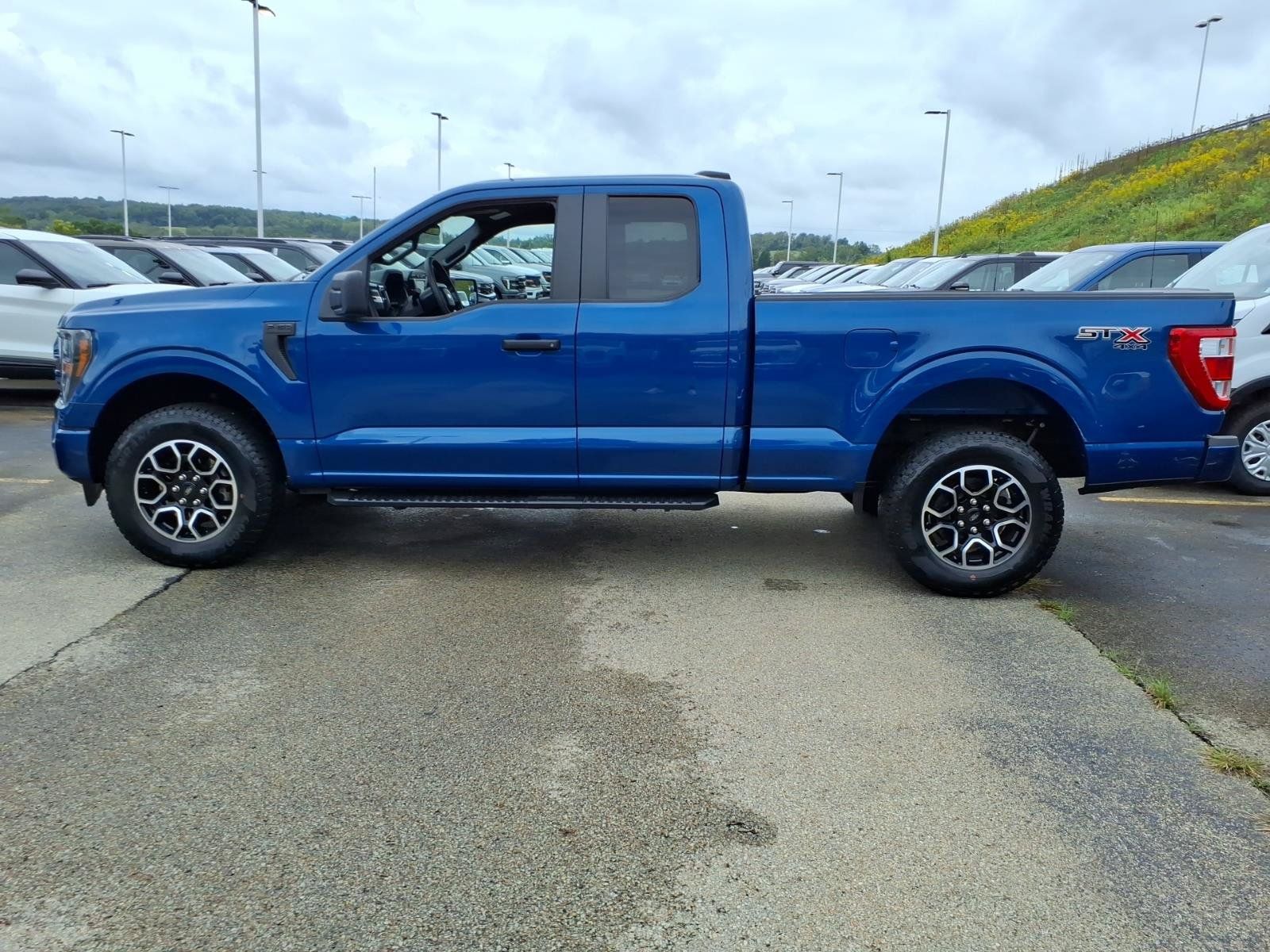 Used 2023 Ford F150 XL w/ STX Appearance Package AWD/4WD image 4