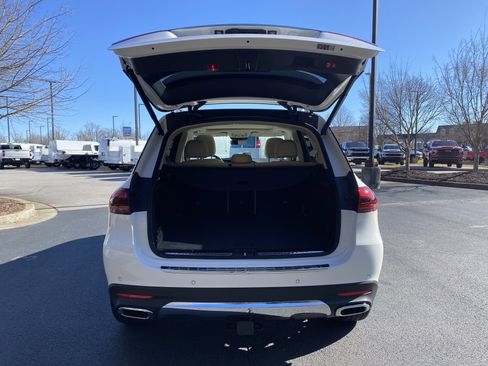 Used 2024 Mercedes-Benz GLE 350 4MATIC image 11
