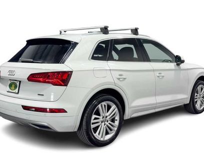 Used 2019 Audi Q5 2.0T Premium Plus w/ Premium Plus Package