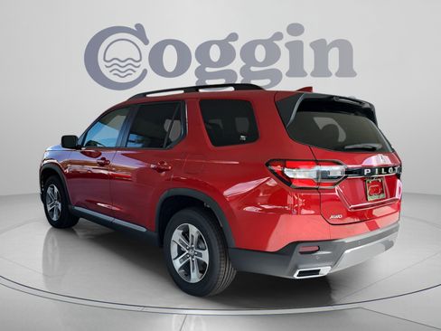 New 2026 Honda Pilot EX-L image 3