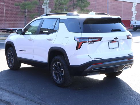 New 2026 Chevrolet Equinox ACTIV w/ Convenience Package III image 3