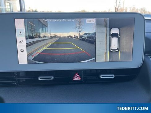 Used 2022 Hyundai Ioniq 5 Limited image 37