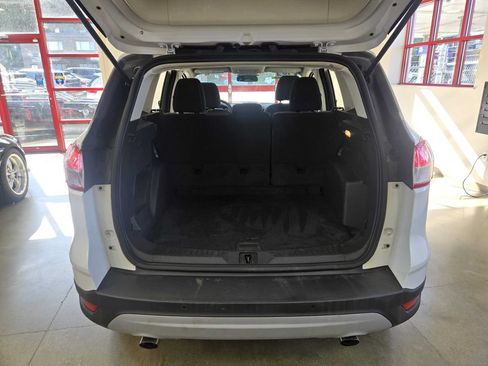 Used 2016 Ford Escape SE w/ Equipment Group 201A AWD/4WD image 30