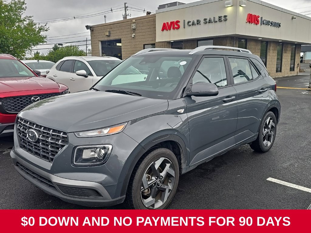 Used 2025 Hyundai Venue SEL FWD image 1