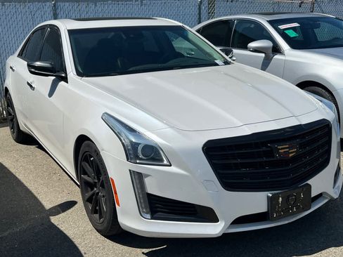 Used 2018 Cadillac CTS Luxury image 3
