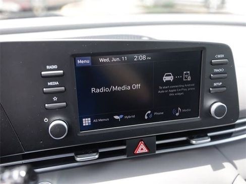 Certified 2025 Hyundai Elantra Blue image 15