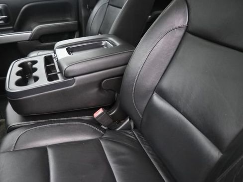 Used 2018 Chevrolet Silverado 1500 LTZ Z71 w/ LTZ Plus Package AWD/4WD image 17