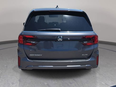 Used 2026 Honda Odyssey Elite image 6
