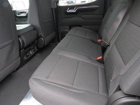 New 2026 Chevrolet Silverado 1500 LT image 18