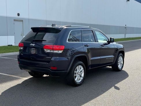 Used 2017 Jeep Grand Cherokee Laredo w/ Quick Order Package 23E AWD/4WD image 5