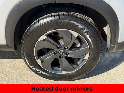 Certified 2025 Nissan Rogue SV image 12