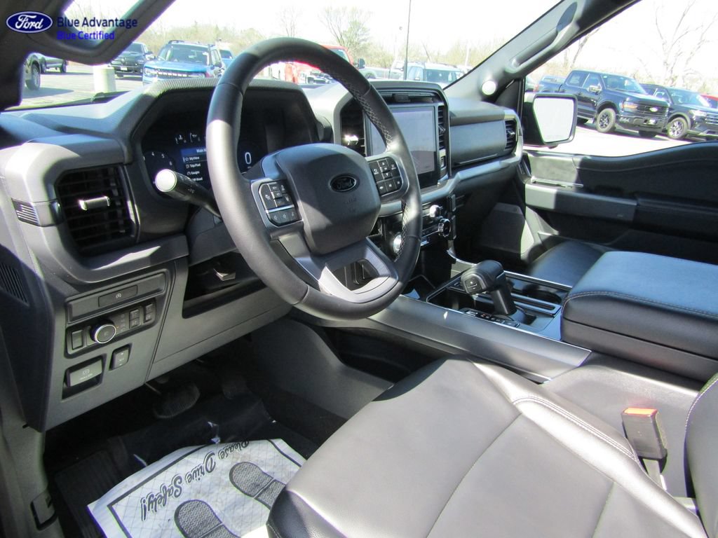 Used 2025 Ford F150 XLT w/ Equipment Group 303A High AWD/4WD image 17