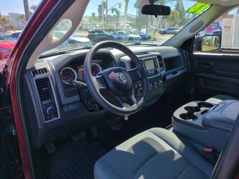Used 2018 RAM 1500 Express RWD image 14