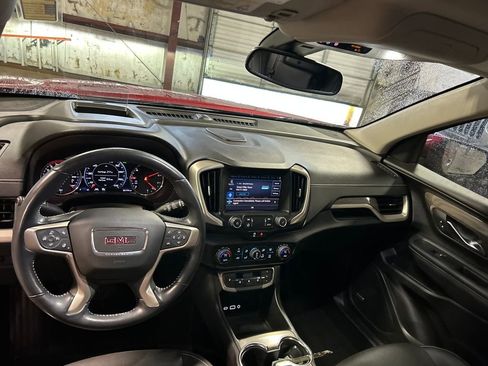 Used 2022 GMC Terrain Denali w/ Denali Premium Package image 23