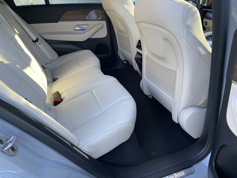 New 2026 Mercedes-Benz GLE 350 4MATIC image 39