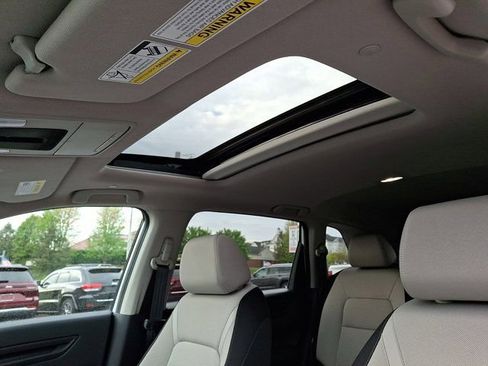 Used 2024 Honda CR-V EX image 18