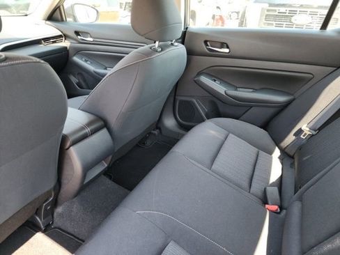 Used 2022 Nissan Altima 2.5 S image 18