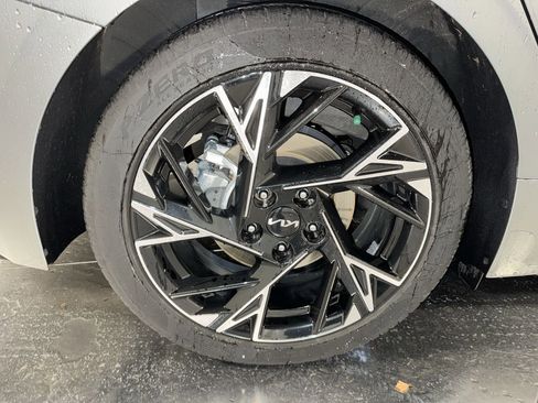 Used 2025 Kia K5 GT-Line w/ GT-Line Premium Package image 13