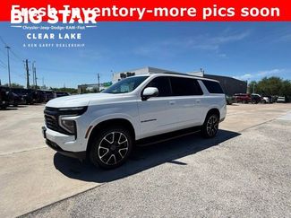 Used 2025 Chevrolet Suburban RST w/ Comfort Package video 1