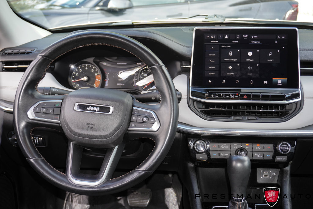 Used 2022 Jeep Compass Limited AWD/4WD image 32